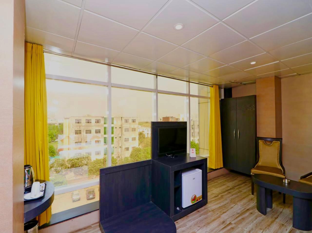Ace Prime Hotel Greater Noida Luaran gambar